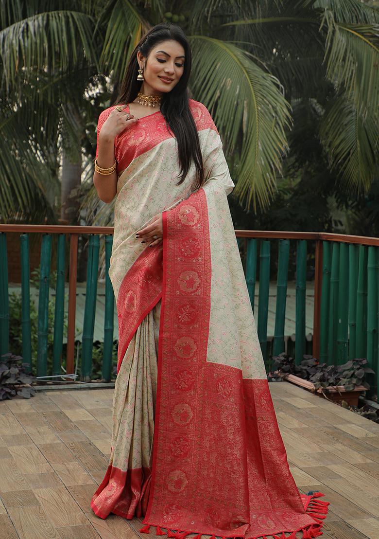 Cream Kanjivaram Woven Kanjivaram Silk Saree Set