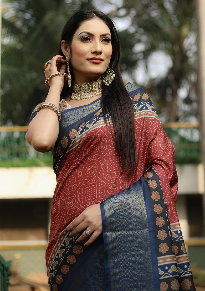 Burgundy Zari Woven Dola Silk Saree Set