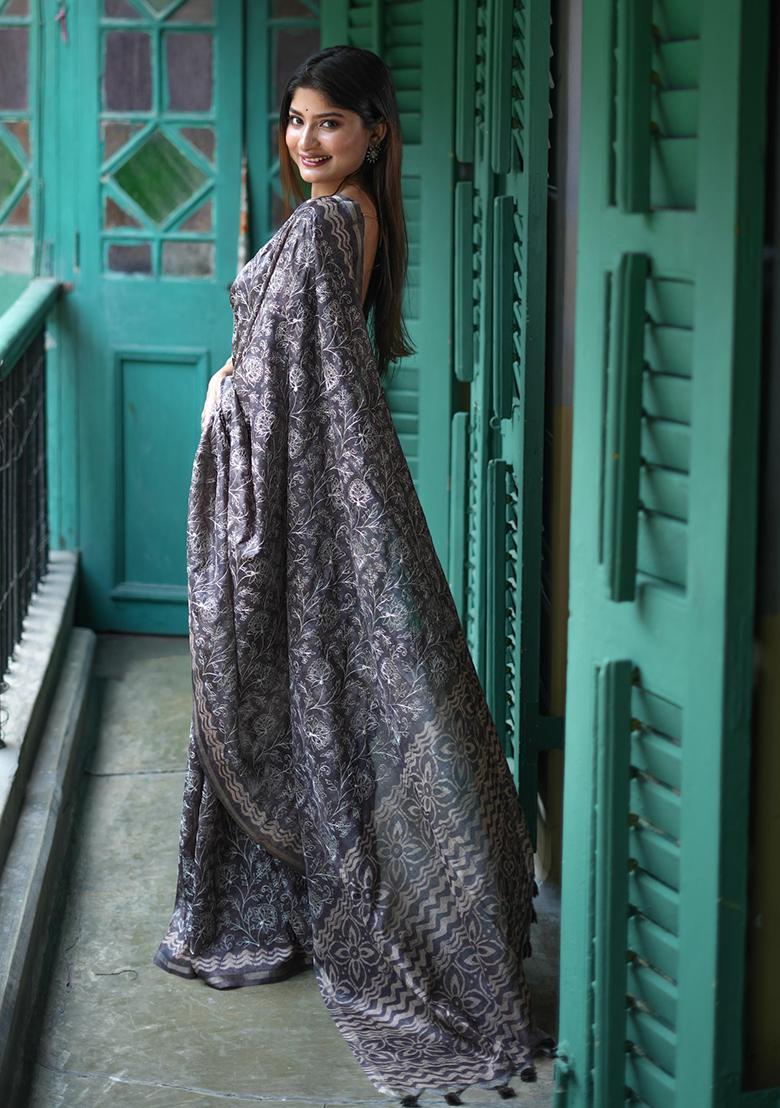 Grey Batik Print Embroidered Tussar Silk Saree Set