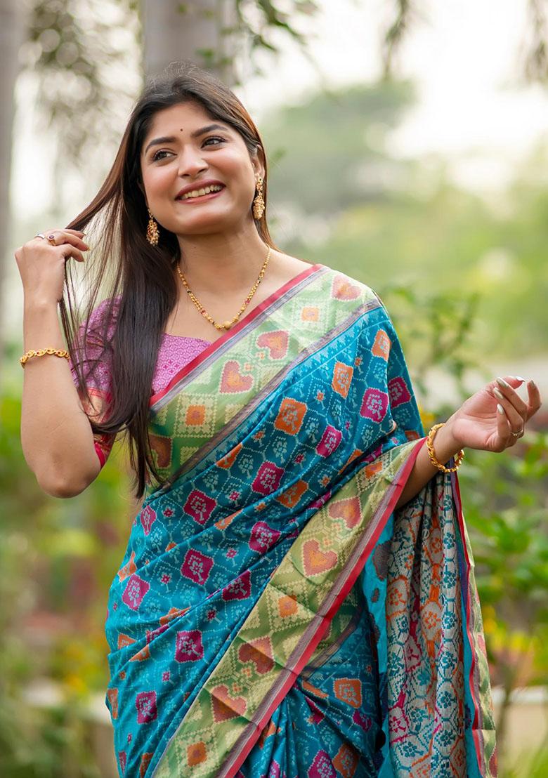 Sky Blue Zari Woven Banarasi Silk Saree Set