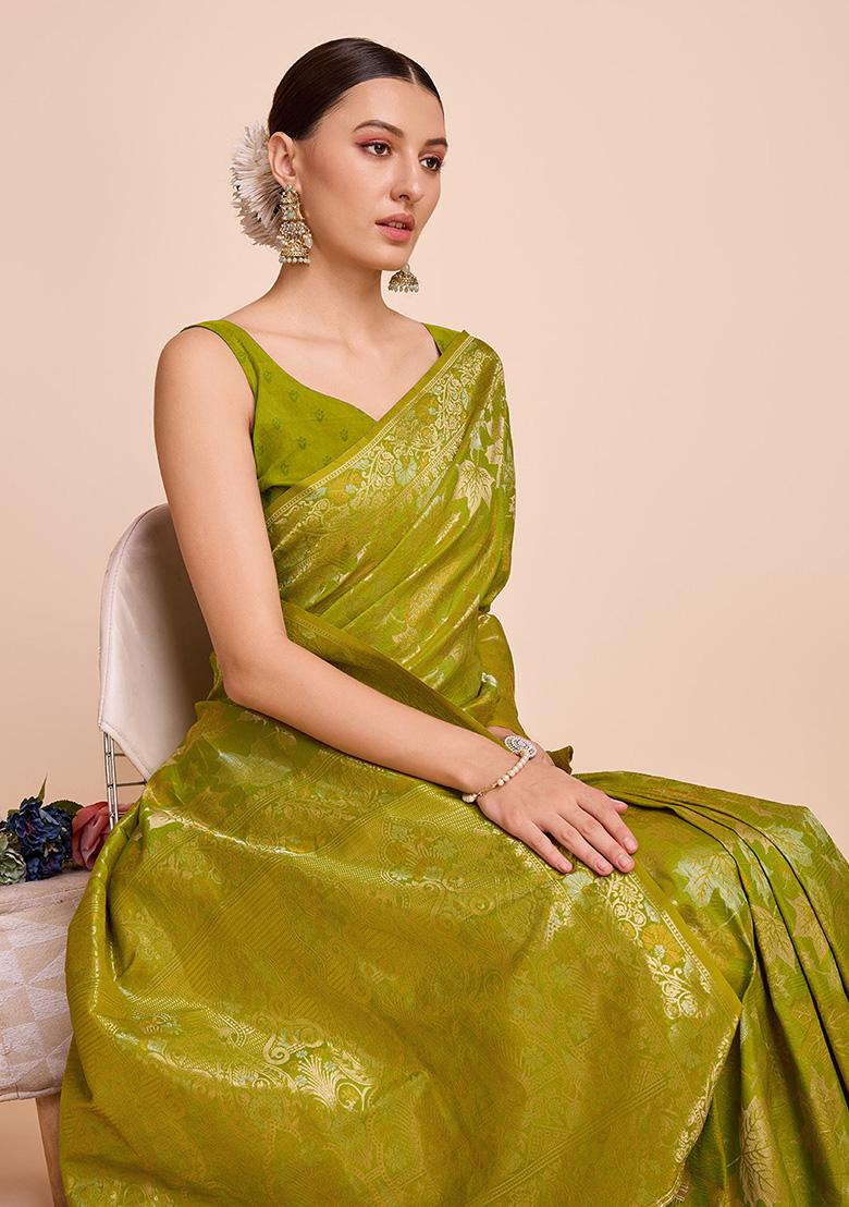 Mehendi Green Zari Woven Handloom Silk Saree Set