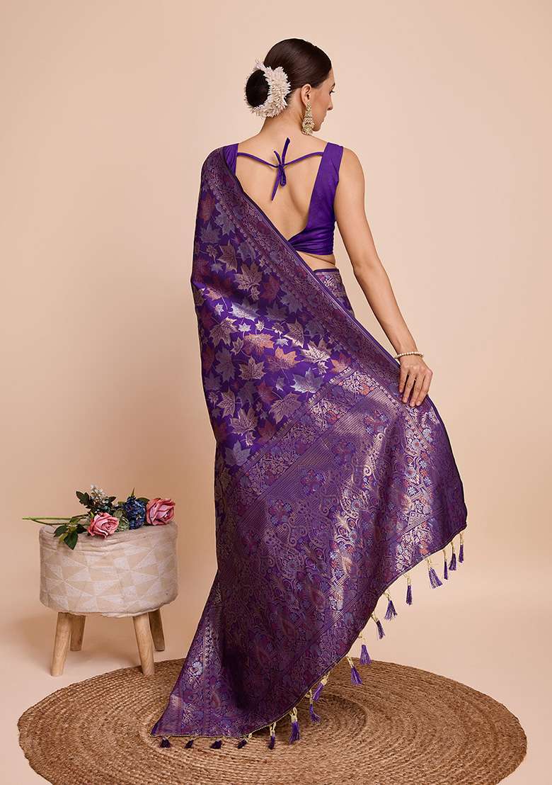 Lavender Zari Woven Handloom Silk Saree Set - Indya