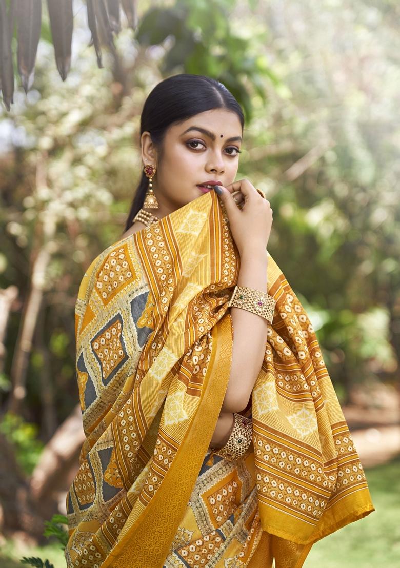 Yellow Zari Woven Kalamkari Silk Saree Set