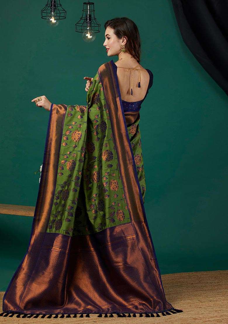 Green Zari Woven Banarasi Silk Saree Set - Indya
