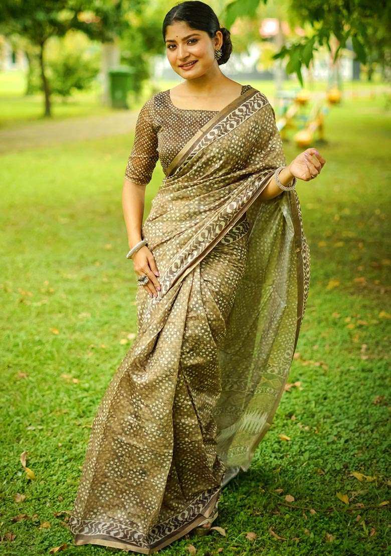 Green Digital Print Cotton Saree Set - Indya