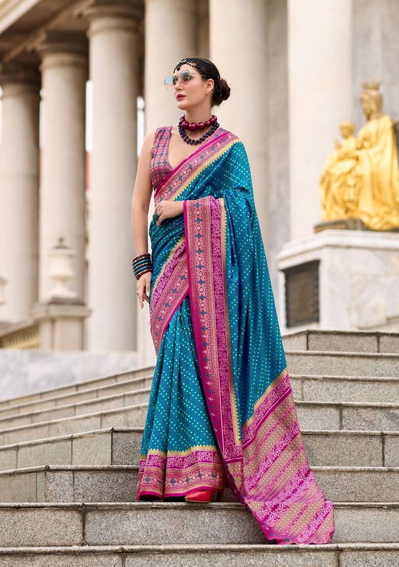 Teal Zari Woven Pure Banarasi Silk Saree Set - Indya