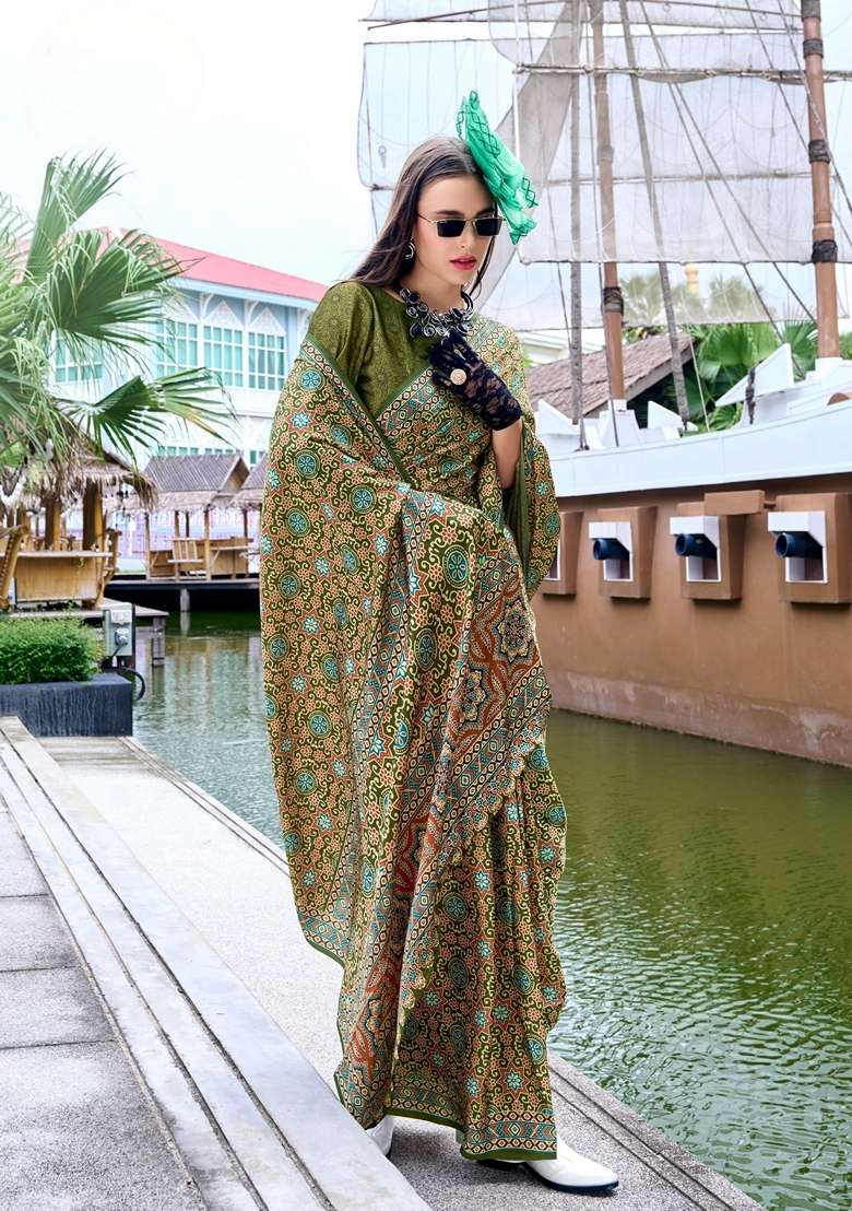 Green Pure Satin Saree Set with Floral Print for Diwali | Wedding & Festive Wear - Indya