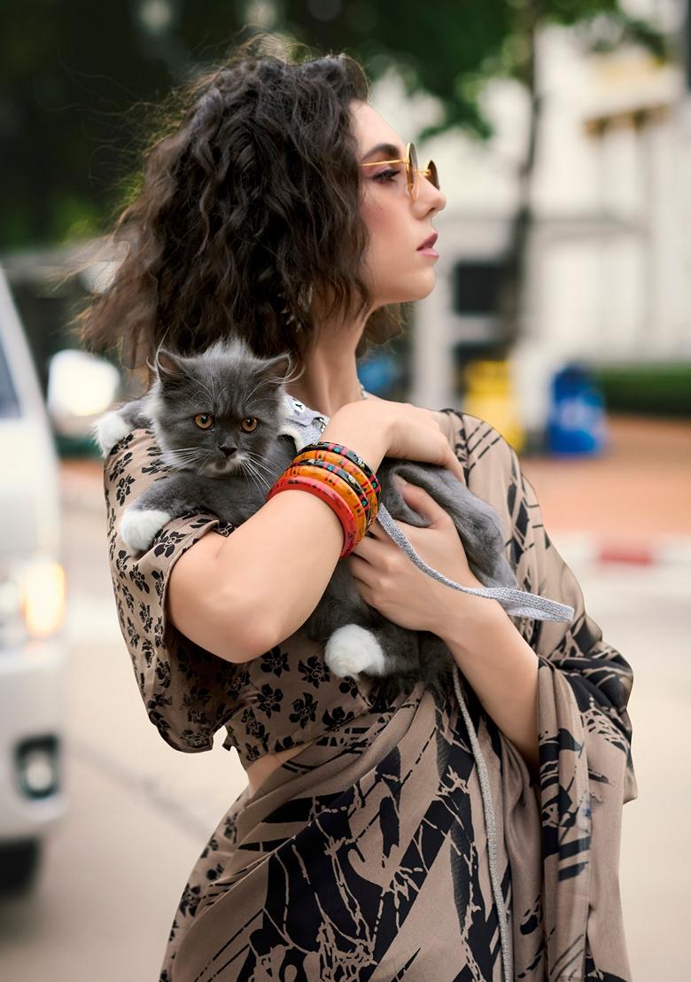 Golden Abstract Print Satin Saree Set