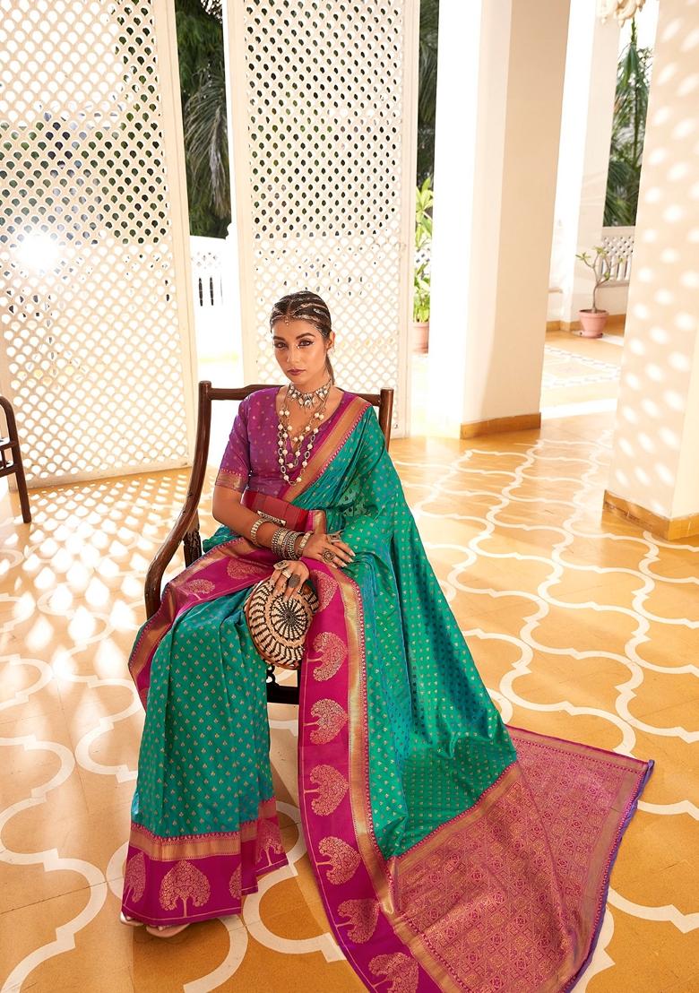 Golden Zari Woven Banarasi Silk Saree Set