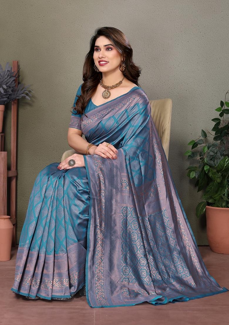Golden Jacquard Litchi Silk Saree Set