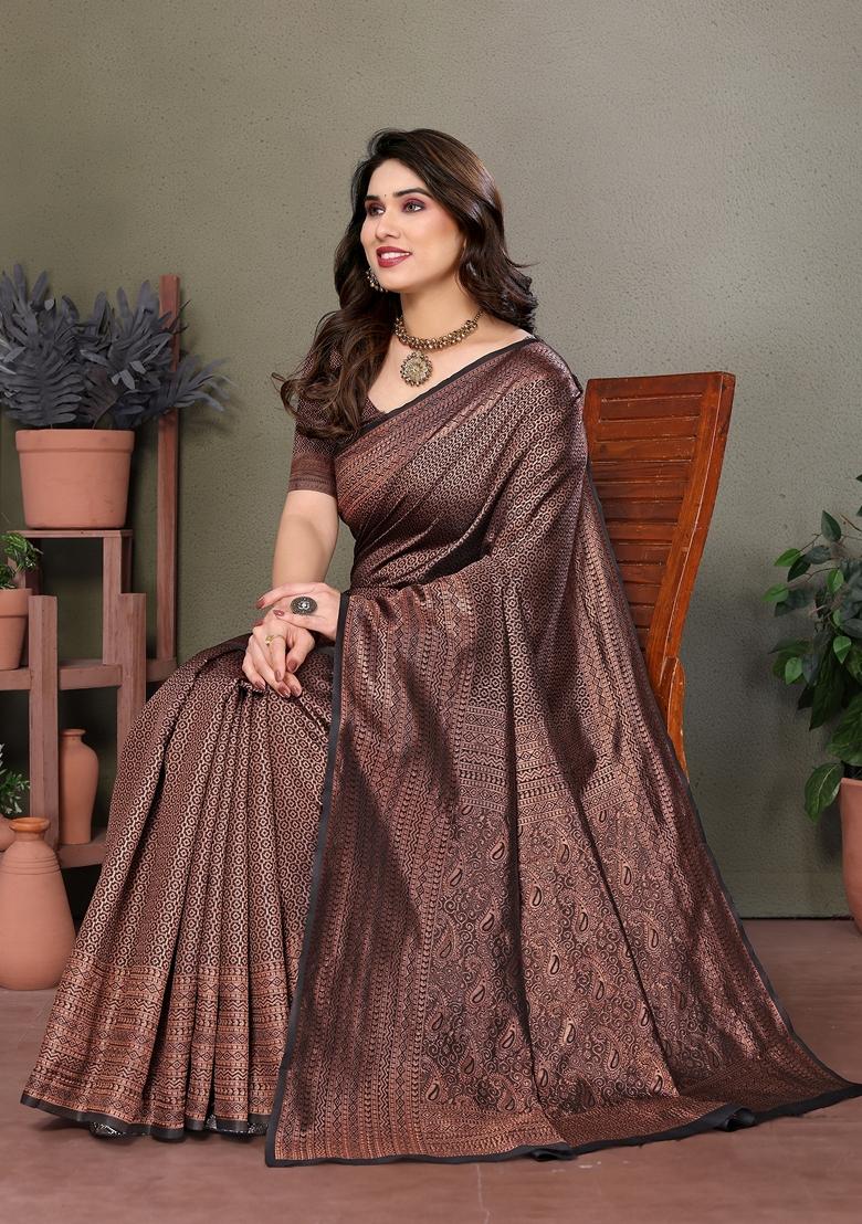 Golden Jacquard Litchi Silk Saree Set