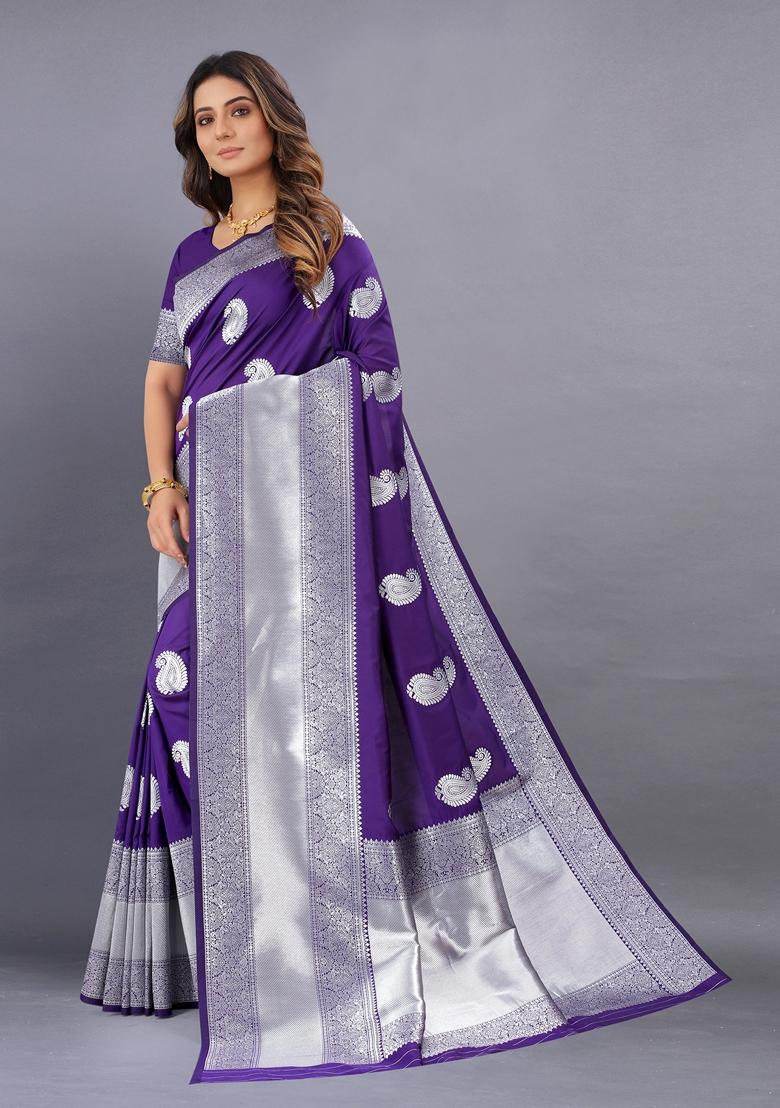 Golden Jacquard Litchi Silk Saree Set