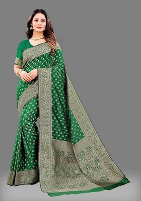 Golden Jacquard Litchi Silk Saree Set