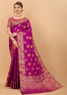Magenta Jacquard Litchi Silk Saree Set