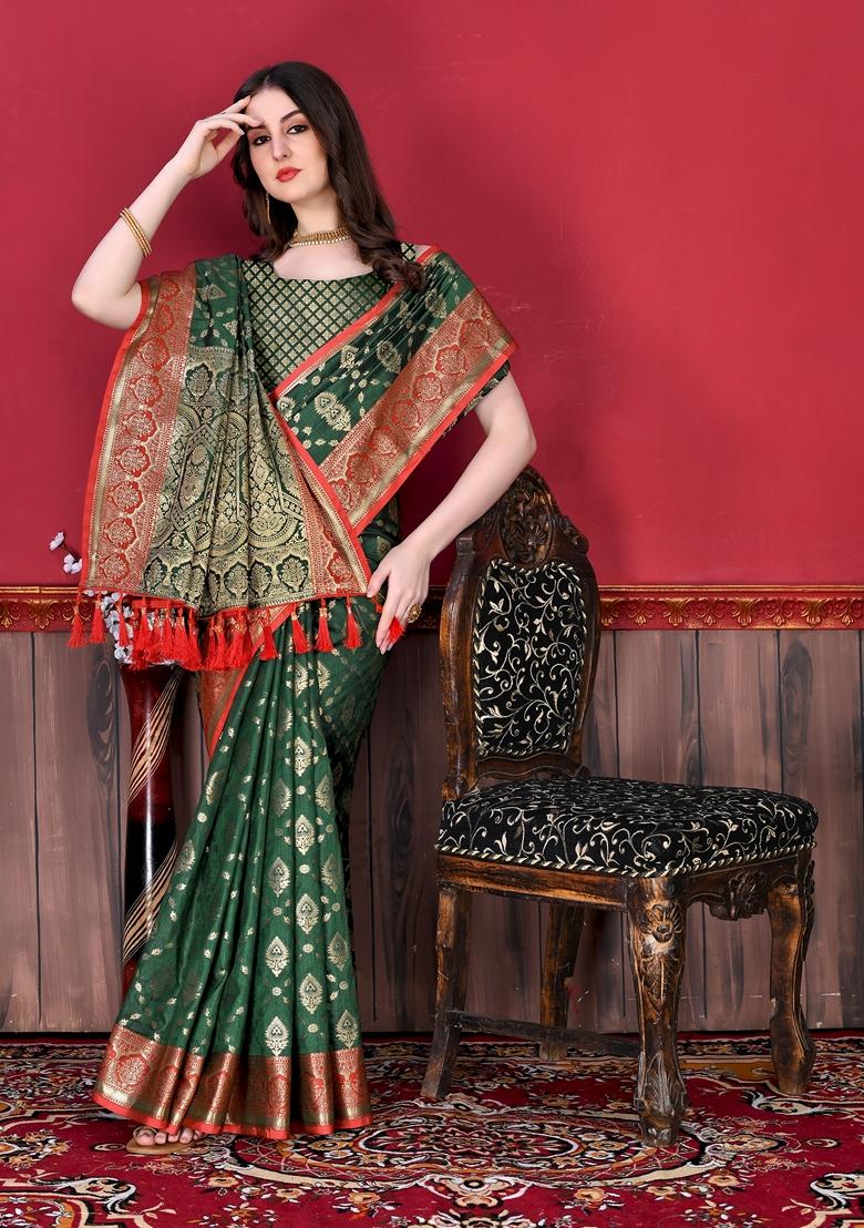 Bottle Green Jacquard Litchi Silk Saree Set