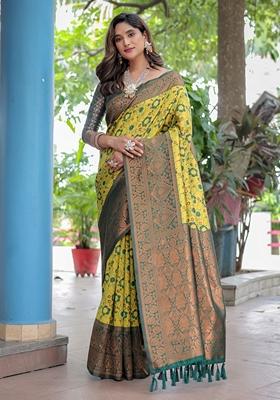 Mehendi Zari Woven Banarasi Silk Saree Set