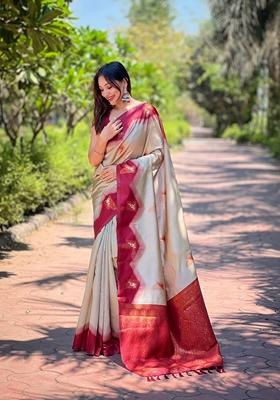 Cream Zari Woven Banarasi Silk Saree Set
