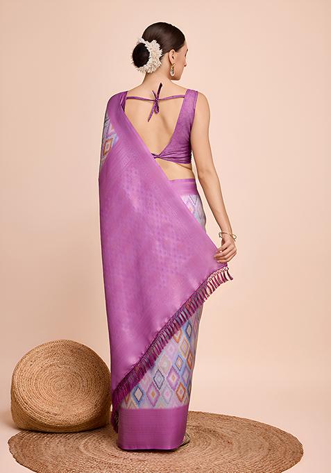 Off Pink Woven Kanjivaram Silk Saree Set