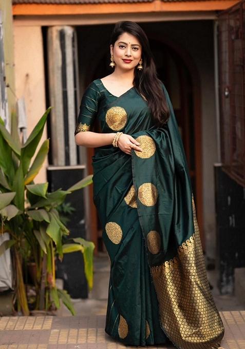 Green Jacquard Soft Lichi Silk Saree Set