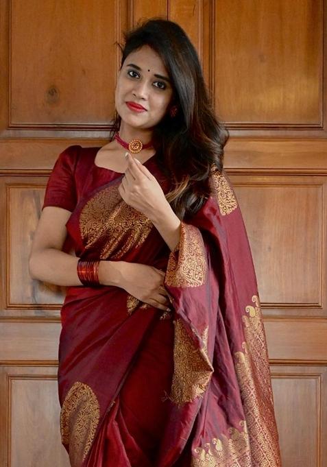 Maroon Jacquard Soft Lichi Silk Saree Set