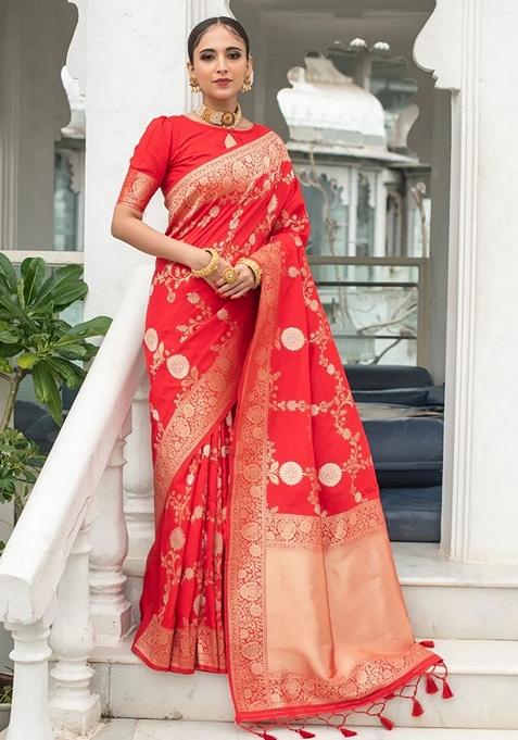 Off Orange Jacquard Soft Lichi Silk Saree Set