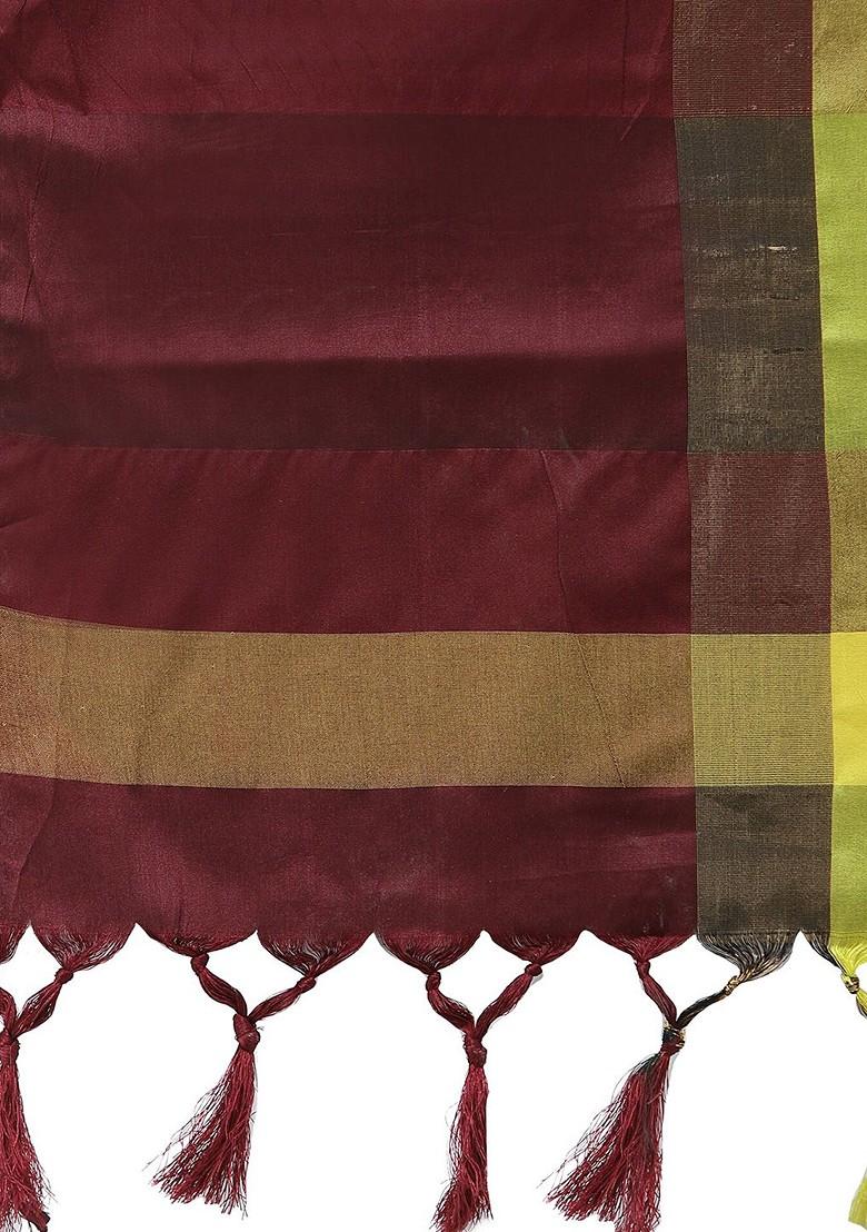 Green Ethnic Motifs Embroidery Silk Saree Set