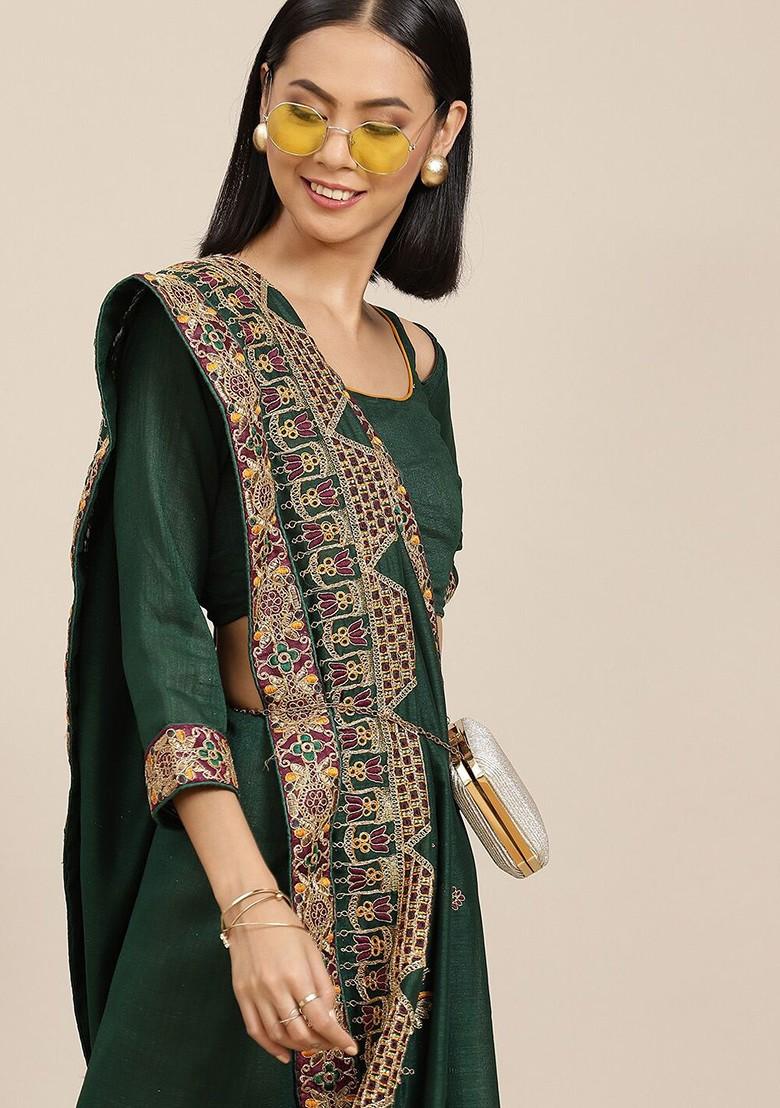 Green Ethnic Motifs Embroidery Poly Blend Saree Set
