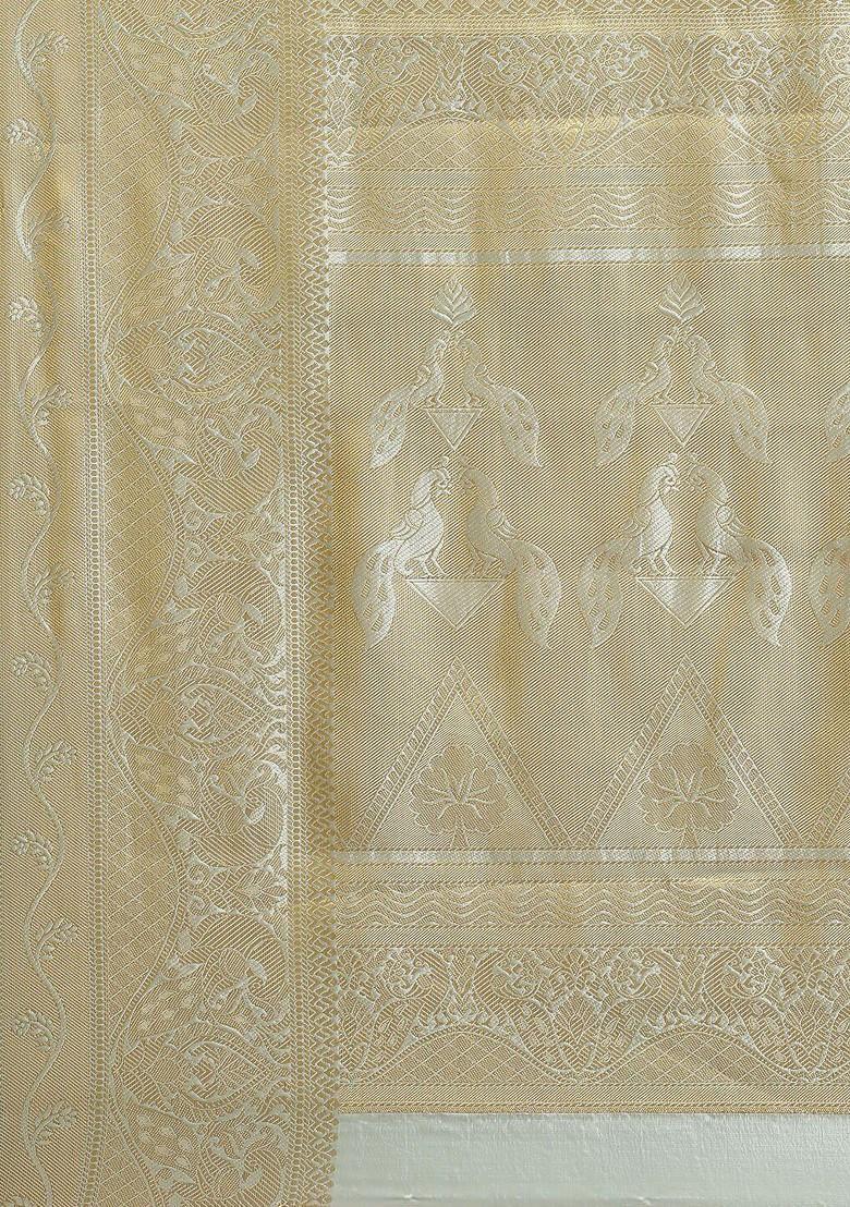 Blue Ethnic Motifs Embroidery Silk Saree Set