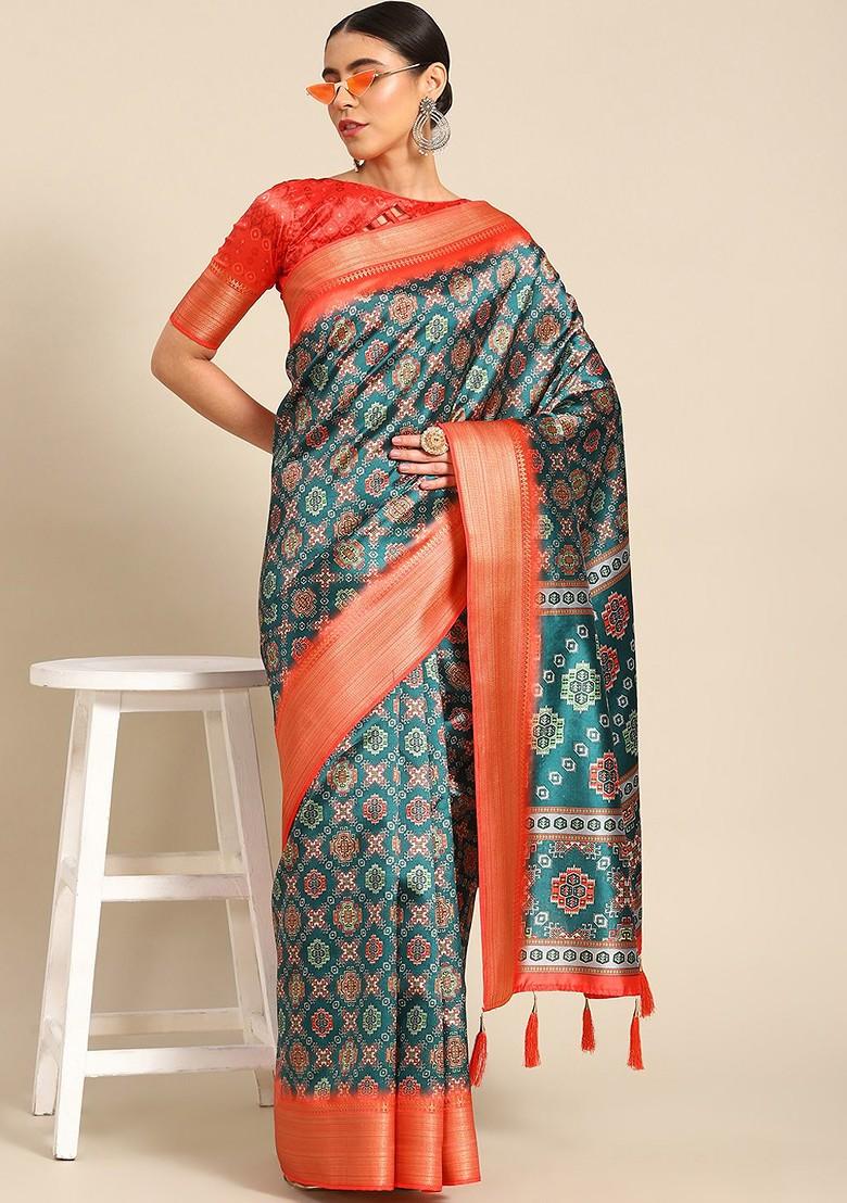 Green Ethnic Motifs Embroidery Banarasi Silk Saree Set