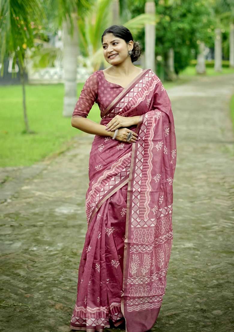 Red Printed Cotton Saree Set for Diwali and Festive Wear - Indya