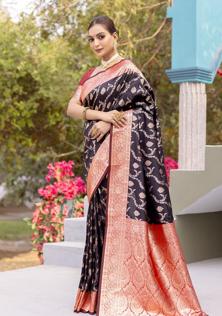 Black Weaving Silk Saree Set
