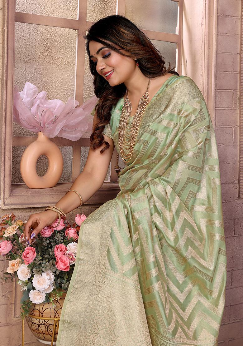 Pista Weaving Silk Saree Set