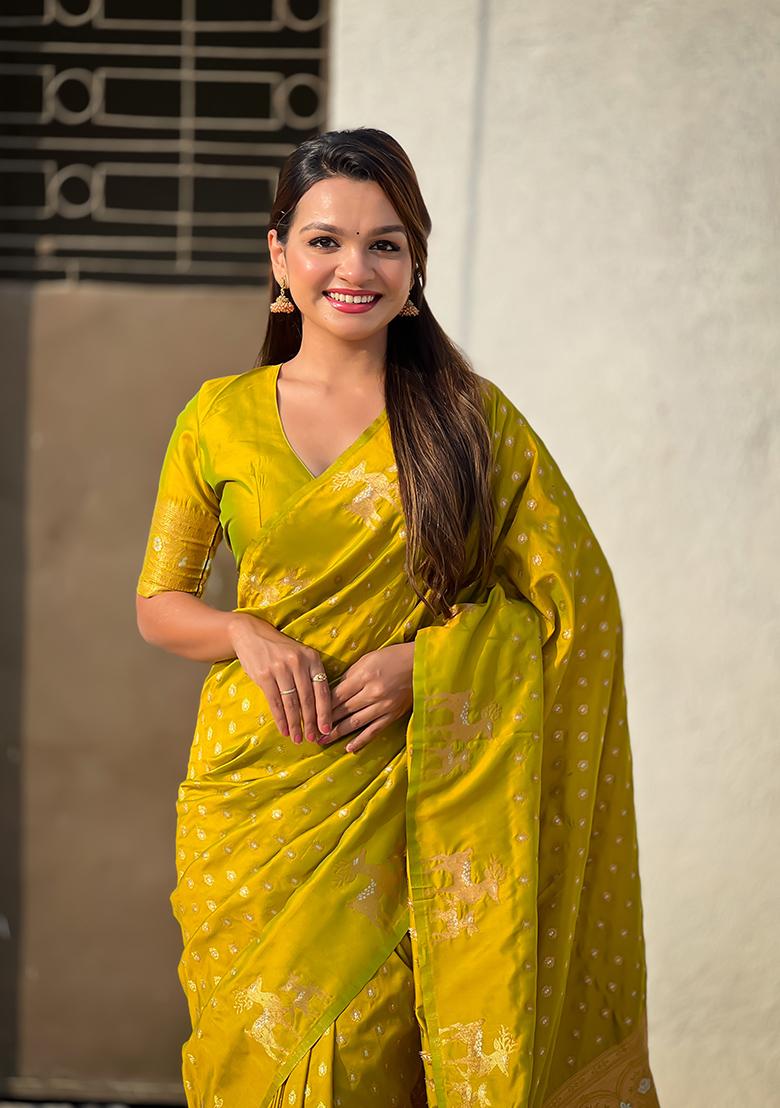 Green Zari Woven Silk Saree Set