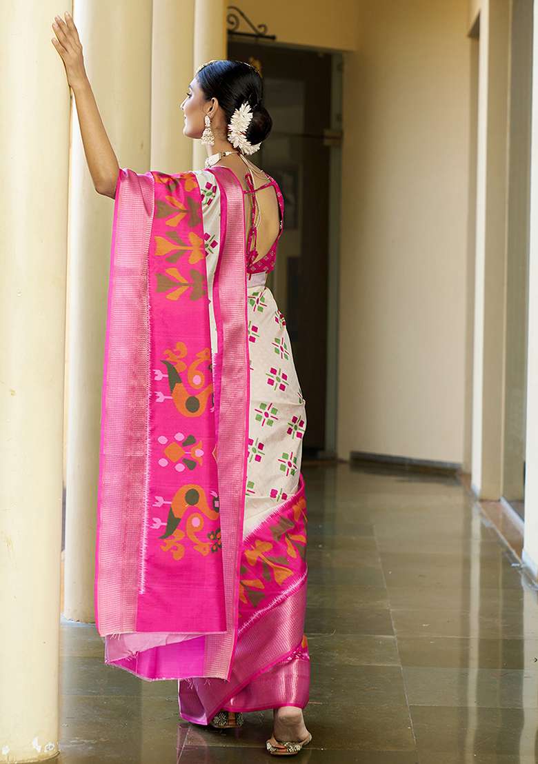 Cream Abstract Print Crepe Saree Set - Indya