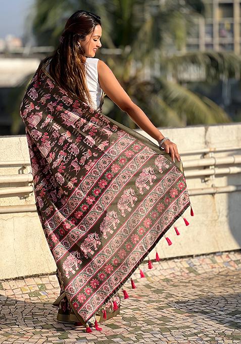 Green Abstract Print Silk Saree Set