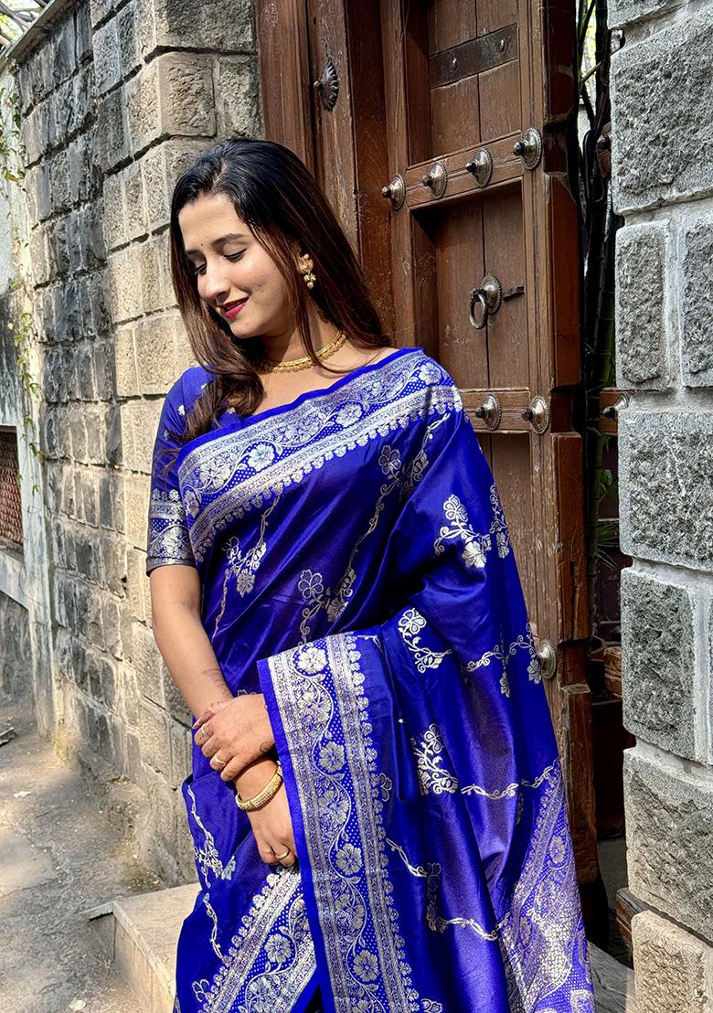 Blue Zari Woven Silk Saree Set