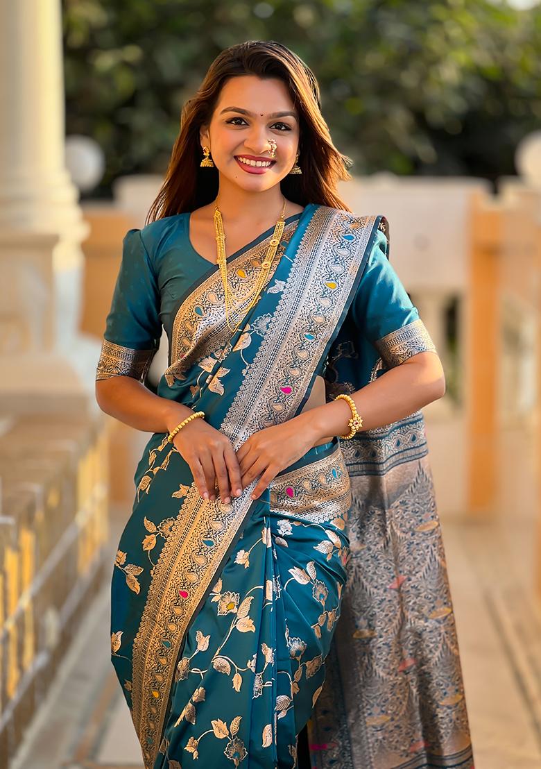 Morpeach Zari Woven Silk Saree Set