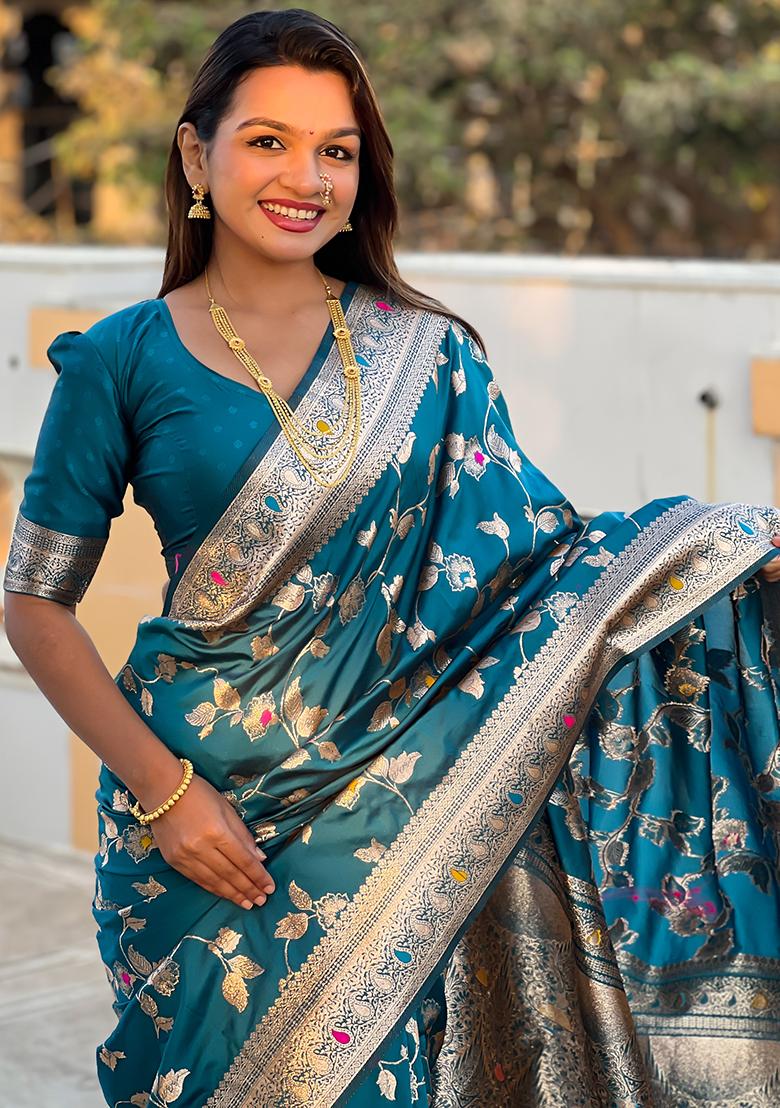 Morpich Zari Embroidered Banarasi Silk  Saree Set