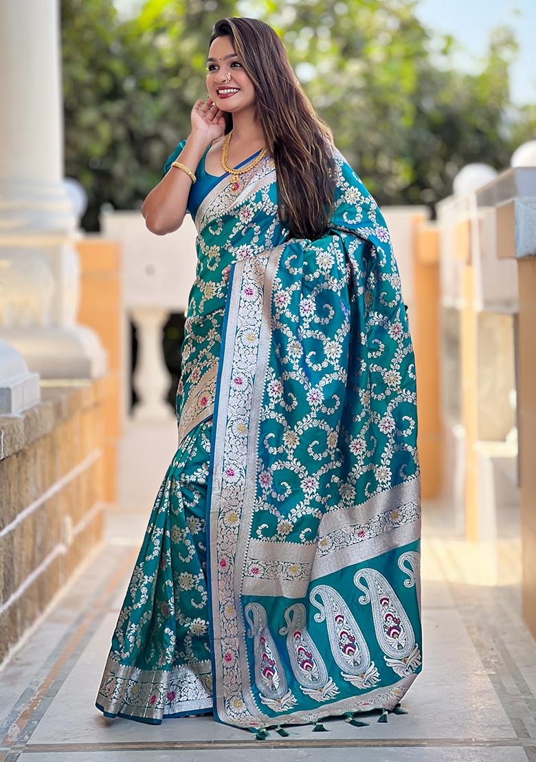 Rama Zari Embroidered Banarasi Silk  Saree Set