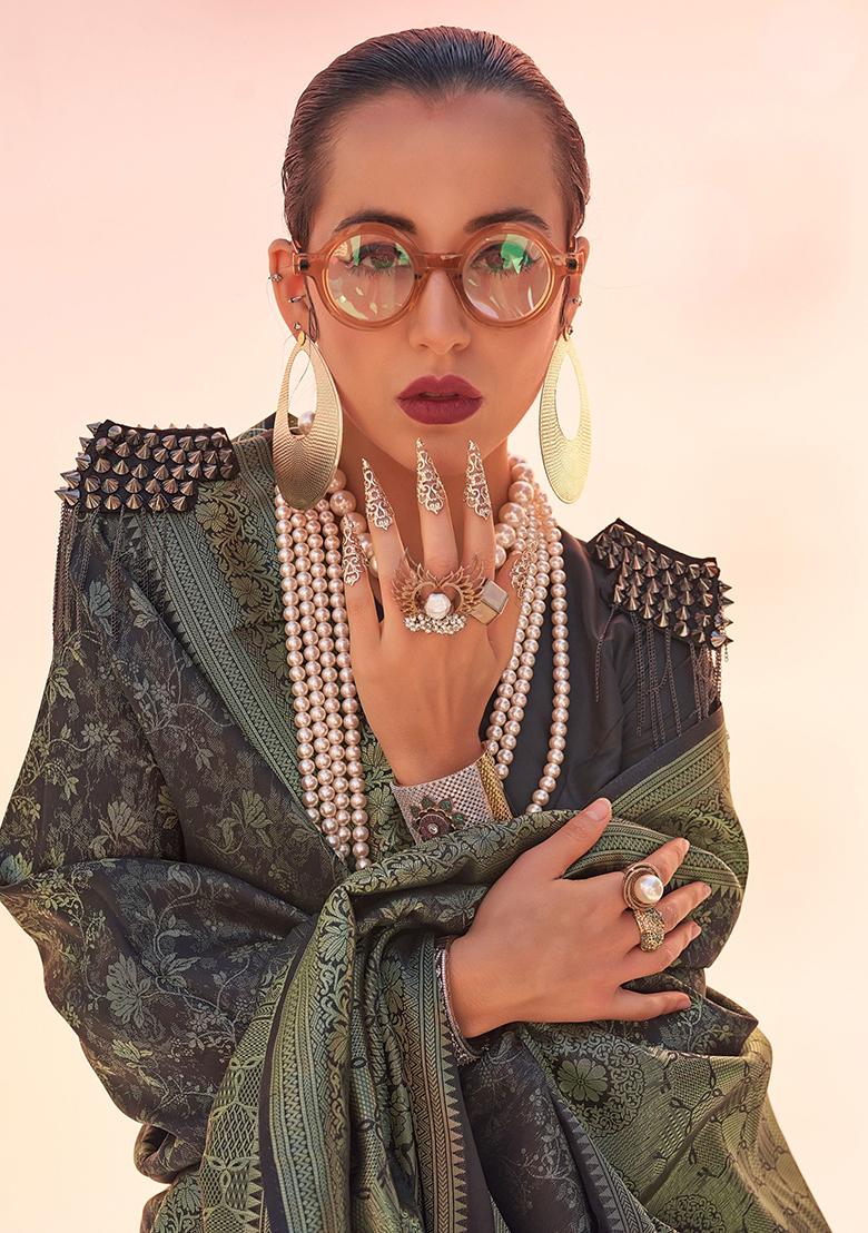 Black Zari Weaving Silk Sarees