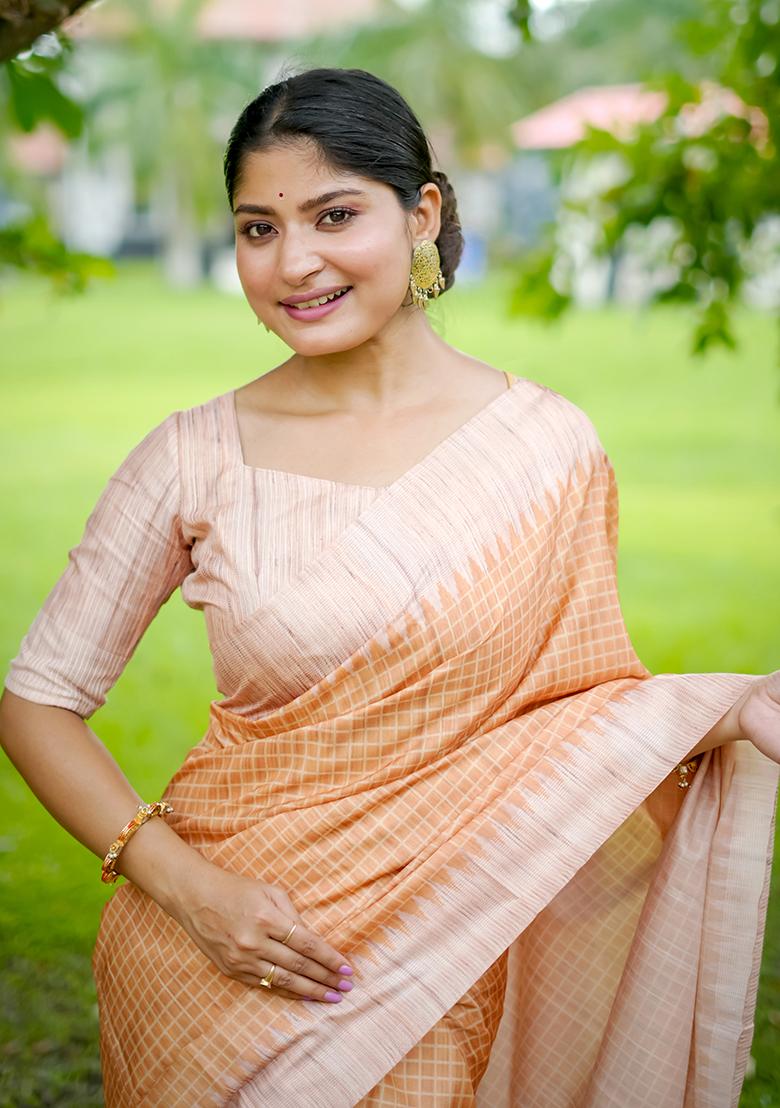 Yellow Checked Tussar Silk Saree Set