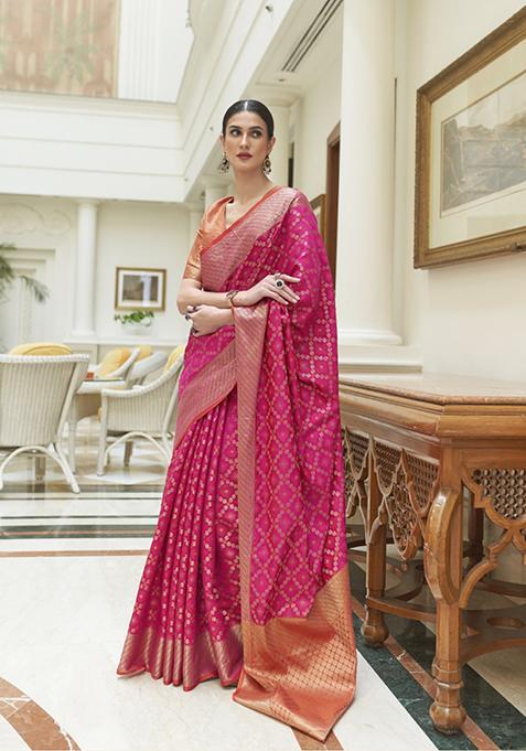 Red Solid Silk Blend Saree