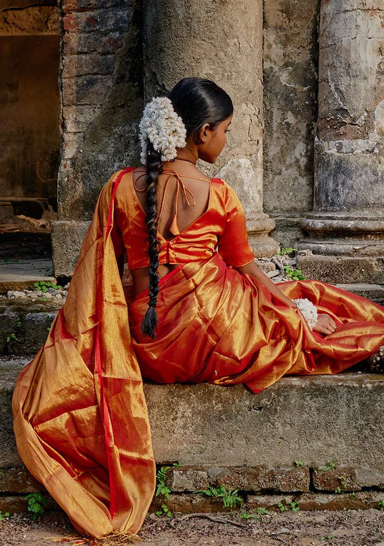 Red Solid Tissue Saree for Diwali and Festive Wear - Indya