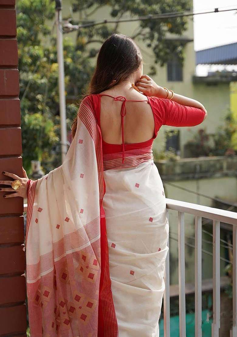 White Printed Linen Saree Set for Diwali and Festive Wear - Indya