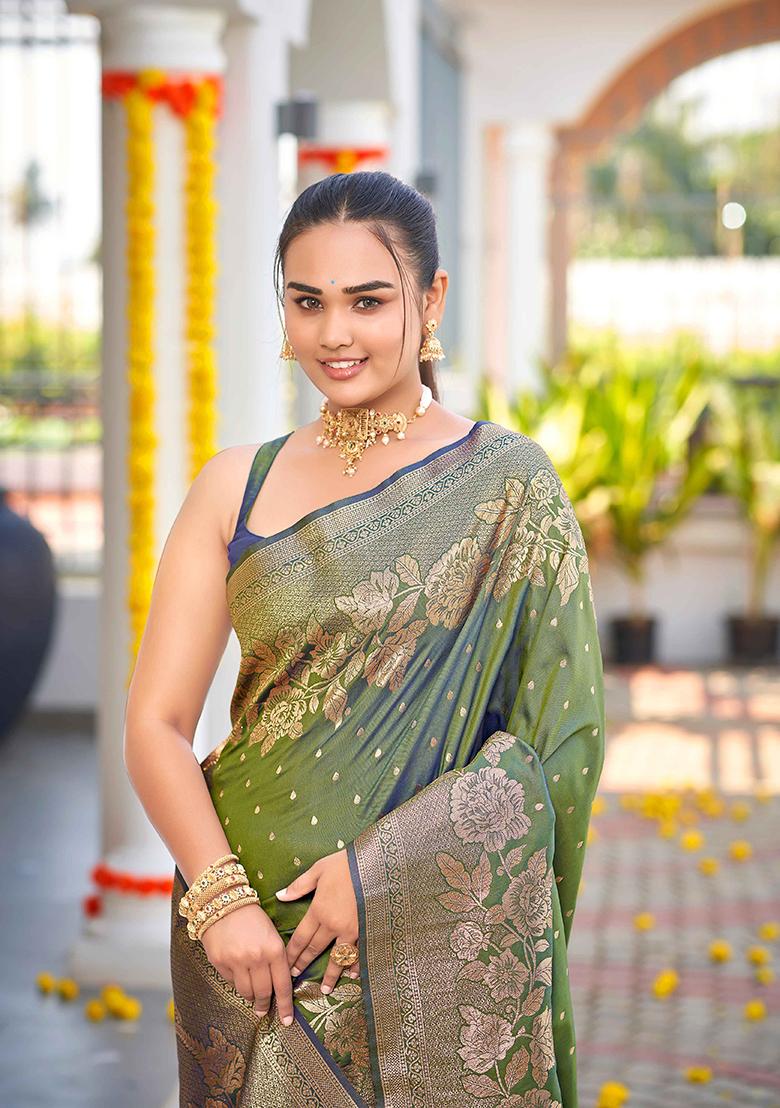 Mehendi Green Jacquard Banarasi Silk Saree Set