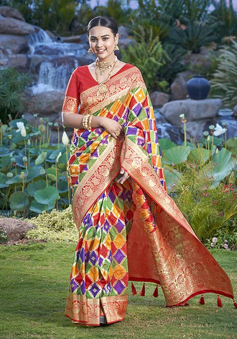 Green Jacquard Banarasi Silk Saree Set