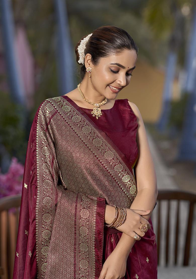 Red Jacquard Banarasi Silk Saree Set