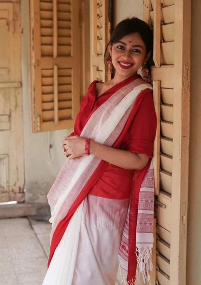 White Weaving Linen Saree Set