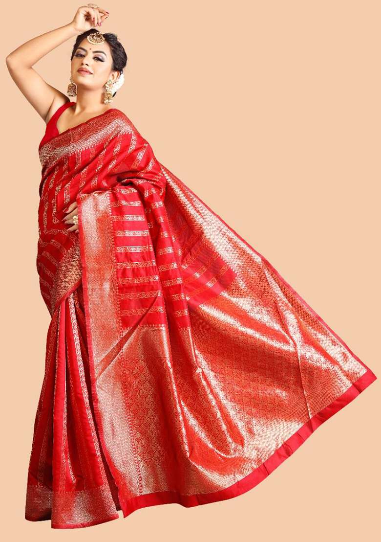 Red Weaving Silk Blend Saree Set for Diwali | Wedding & Festive Wear - Indya