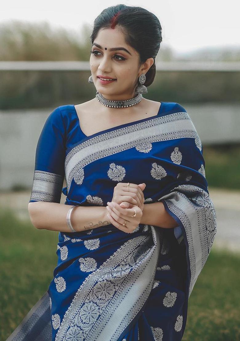 Blue Weaving Silk Saree Set
